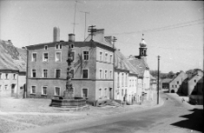 Lubomierz : rynek (fot. 1) [Dokument ikonograficzny]