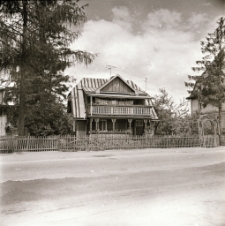 Dom drewniany w Cieplicach [Dokument ikonograficzny]