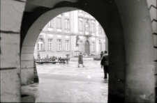 [Jelenia Góra - Plac Ratuszowy] (fot. 31) [Dokument ikonograficzny]