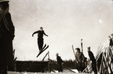 [Karpacz - skocznia narciarska] (fot. 2) [Dokument ikonograficzny]