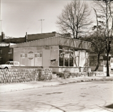 [Jelenia Góra : pijalnia piwa : ulica Armii Krajowej] [Dokument ikonograficzny]