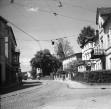 [Jelenia Góra (Cieplice) - droga na Plac Piastowski] (fot. 2) [Dokument ikonograficzny]