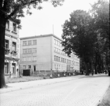 Jelenia Góra : Szkoła Podstawowa nr 7 (fot.1) [Dokument ikonograficzny]