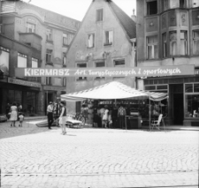 Jelenia Góra : ulica 1 Maja (fot.1) [Dokument ikonograficzny]