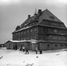 Schronisko Szrenica (fot. 1) [Dokument ikonograficzny]