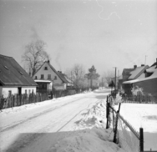 [Jelenia Góra - Cieplice : Ul. Zjednoczenia Narodowego] (fot. 17) [Dokument ikonograficzny]