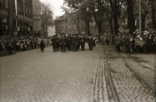 [Jelenia Góra : pochód pierwszomajowy] (fot. 8) [Dokument ikonograficzny]