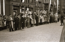 [Jelenia Góra : pochód pierwszomajowy] (fot. 9) [Dokument ikonograficzny]