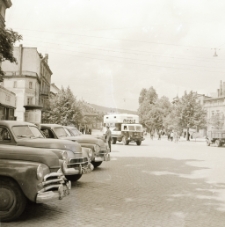 Jelenia Góra : Plac ks. kard. Stefana Wyszyńskiego (fot.1) [Dokument ikonograficzny]