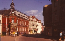 [Jelenia Góra (Cieplice) : Plac Piastowski] (fot.17) [Dokument ikonograficzny]