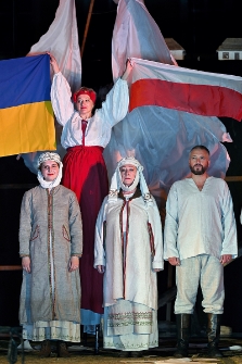 Lwowski Akademicki Teatr Voskresinnia &ndash; Ukraina. Testament Szewczenko (fot. 20) [Dokument ikonograficzny]