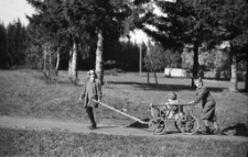 [Szklarska Poręba : Dzieci] [Dokument ikonograficzny]