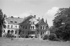 [Pałac w Wonieściu] (fot. 2) [Dokument ikonograficzny]