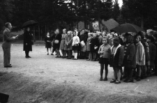 [Widok z podwórka na budynek przy ul.Odrodzenia - Szklarska Poręba][Dokument ikonograficzny]