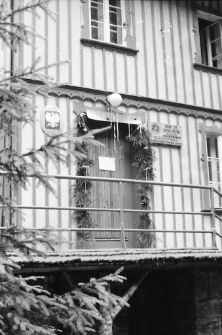 [Schronisko Kochanówka - Wejście][Dokument ikonograficzny]