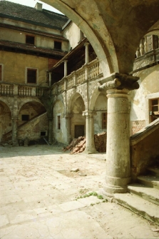 Zamek w Płakowicach (fot.3) [Dokument ikonograficzny]