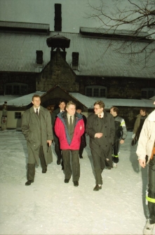 Lech Wałęsa w Hucie "Julia" (fot. 1) [Dokument ikonograficzny]