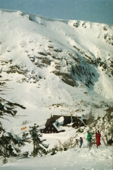 Samotnia zimą (fot. 1)[Dokument ikonograficzny]