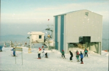 Górna stacja wyciągu na Szrenicę [Dokument ikonograficzny]