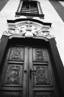 Radomierz - Kości&oacute;ł pw. Matki Boskiej R&oacute;żańcowej (fot. 3) [Dokument ikonograficzny]