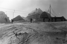 Górna stacja wyciągu na Szrenicę [Dokument ikonograficzny]