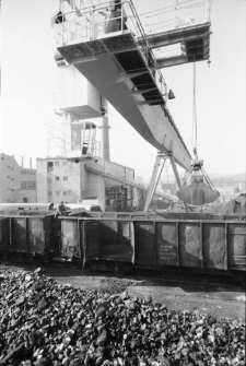 Wojew&oacute;dzkie Przedsiębiorstwo Energetyki Cieplnej w Jeleniej G&oacute;rze (fot. 1) [Dokument ikonograficzny]