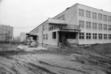 Budowa Szkoły Podstawowej nr 1 im. Janusza Kusocińskiego w Bolesławcu (fot. 1) [Dokument ikonograficzny]