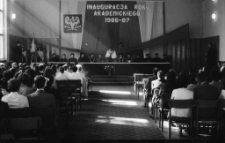 Inauguracja roku akademickiego 1986/87 na Akademii Ekonomicznej [Dokument ikonograficzny]