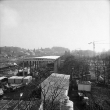 Budowa hali sportowej przy ulicy Nowowiejskiej [Dokument ikonograficzny]