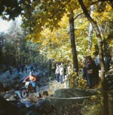 Zawody motocyklowe [Dokument ikonograficzny]