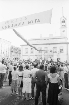 VIII Międzynarodowy Festiwal Teatrów Ulicznych (fot. 1) [Dokument ikonograficzny]