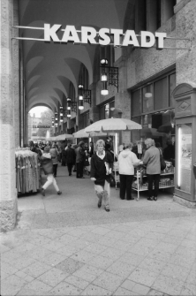 Drezno - Karstadt (fot. 1) [Dokument ikonograficzny]
