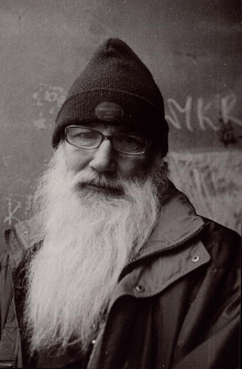 Tajemniczy brodacz [Dokument ikonograficzny]