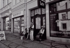 Godzina z życia miasta [2] [Dokument ikonograficzny]