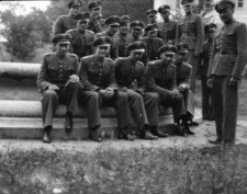 [Szklarska Poręba : Oficerowie] [Dokument ikonograficzny]