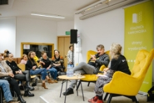 Spotkanie autorskie z Mieczysławem Gorzką (fot. 11) [Dokument ikonograficzny]