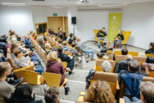 Spotkanie autorskie z Mieczysławem Gorzką (fot. 16) [Dokument ikonograficzny]