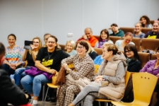 Spotkanie autorskie z Michałem Śmielakiem (fot. 15) [Dokument ikonograficzny]