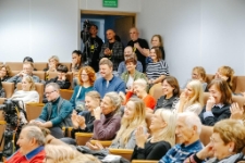 Spotkanie autorskie z Michałem Śmielakiem (fot. 26) [Dokument ikonograficzny]