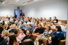 Spotkanie autorskie z Katarzyną Wolwowicz (fot. 8) [Dokument ikonograficzny]