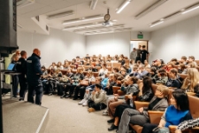 Warsztaty i zajęcia ze służbami mundurowymi (fot. 6) [Dokument ikonograficzny]