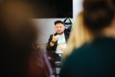 Spotkanie z Szymonem J. Wr&oacute;blem (fot. 7) [Dokument ikonograficzny]