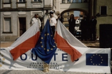 W Unii Europejskiej pierwszy dzień [2] [Dokument ikonograficzny]