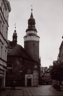 Ulica 1-go Maja - wczoraj i dziś [Dokument ikonograficzny]