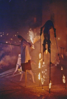 Teatry uliczne [2] [Dokument ikonograficzny]