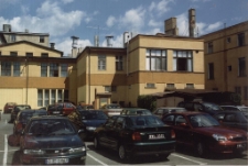 Zaułki i podw&oacute;rka jeleniog&oacute;rskie [Dokument ikonograficzny]